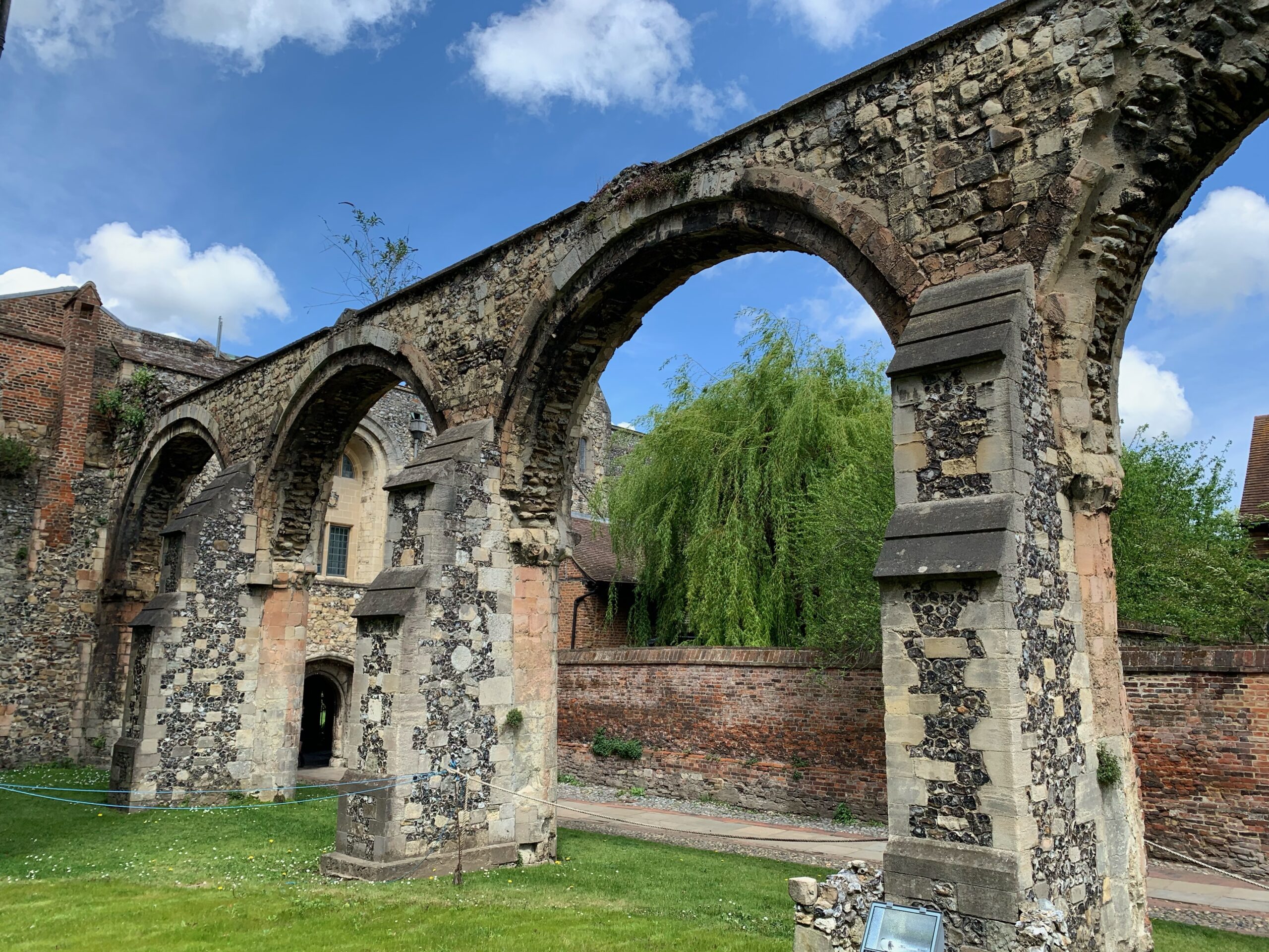 The ruins of part of Canterbury Cathedral, 3 archways are visible